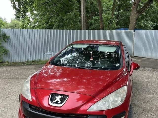 Сірий Лексус ІС, об'ємом двигуна 2.5 л та пробігом 98 тис. км за 3755 $, фото 1 на Automoto.ua