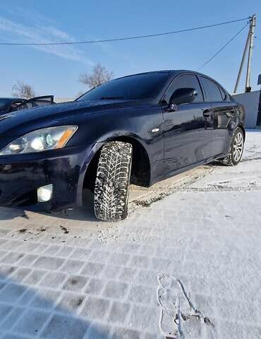 Синий Лексус ИС, объемом двигателя 3 л и пробегом 230 тыс. км за 9300 $, фото 1 на Automoto.ua