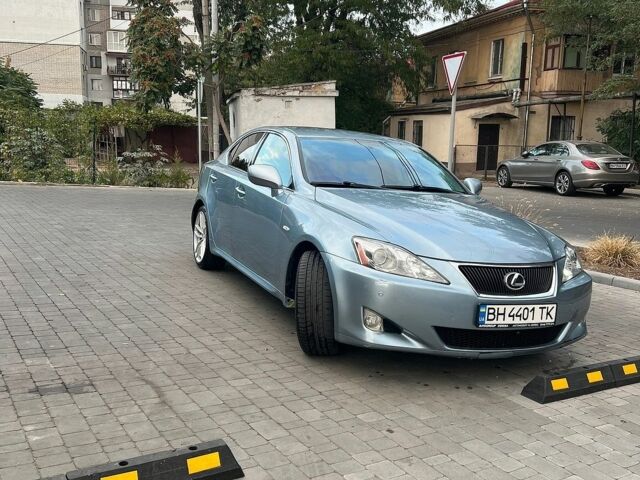 Синій Лексус ІС, об'ємом двигуна 3 л та пробігом 243 тис. км за 7300 $, фото 1 на Automoto.ua