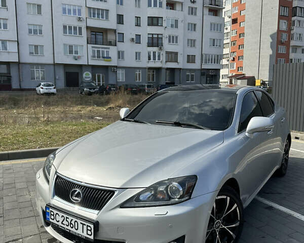 Синий Лексус ИС, объемом двигателя 2.23 л и пробегом 296 тыс. км за 11800 $, фото 1 на Automoto.ua