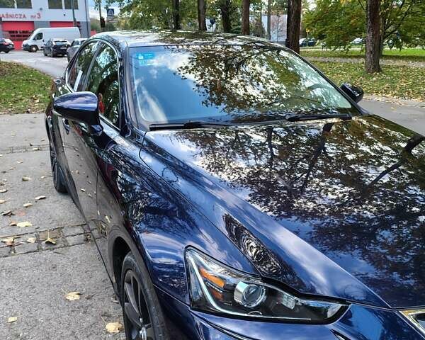 Лексус ИС 2018 в Львове на Automoto.ua Синий Лексус ИС, объемом двигателя 2.5 л и пробегом 247 тыс. км за 26878 $, фото 1 на Automoto.ua