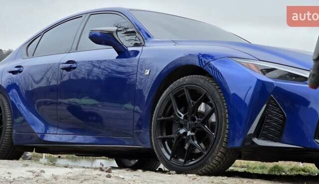 Синий Лексус ИС, объемом двигателя 3.46 л и пробегом 70 тыс. км за 41000 $, фото 1 на Automoto.ua