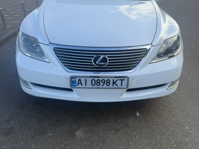 Білий Лексус ЛС, об'ємом двигуна 4.6 л та пробігом 256 тис. км за 11400 $, фото 1 на Automoto.ua