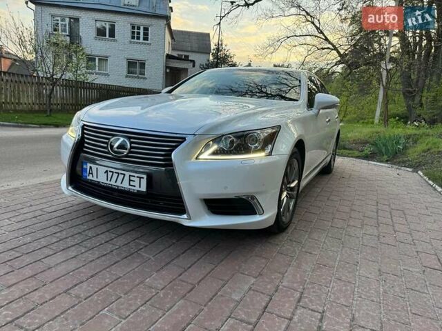 Белый Лексус ЛС, объемом двигателя 4.61 л и пробегом 170 тыс. км за 23000 $, фото 1 на Automoto.ua