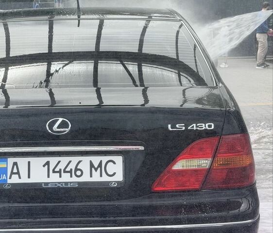 Чорний Лексус ЛС, об'ємом двигуна 4.3 л та пробігом 260 тис. км за 6200 $, фото 1 на Automoto.ua