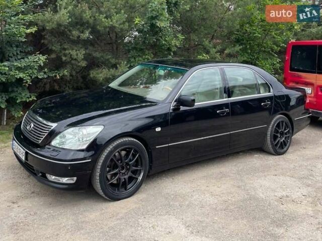 Черный Лексус ЛС, объемом двигателя 4.29 л и пробегом 314 тыс. км за 7420 $, фото 1 на Automoto.ua