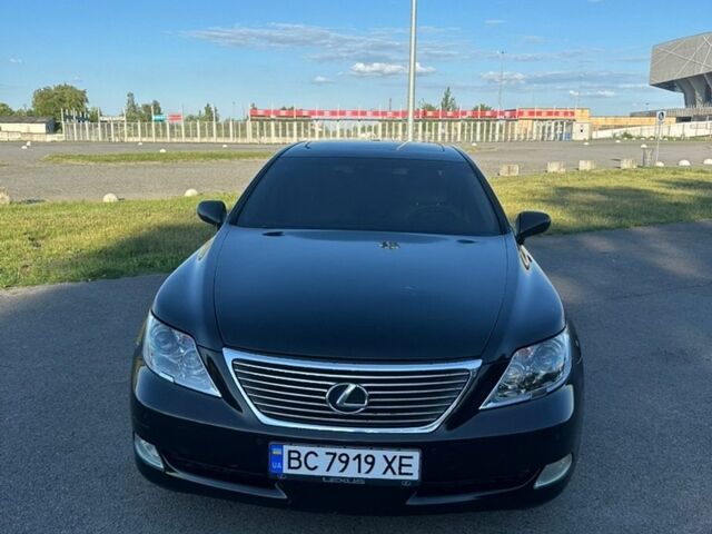 Чорний Лексус ЛС, об'ємом двигуна 4.61 л та пробігом 205 тис. км за 7999 $, фото 1 на Automoto.ua
