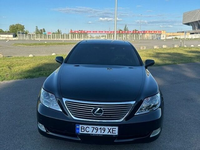 Чорний Лексус ЛС, об'ємом двигуна 4.61 л та пробігом 205 тис. км за 7999 $, фото 1 на Automoto.ua