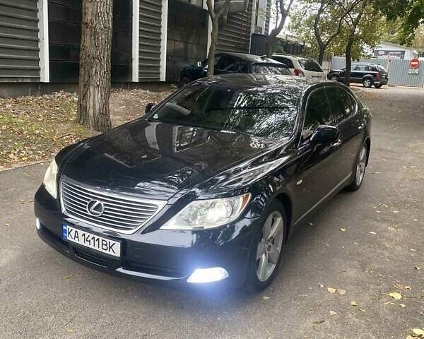 Чорний Лексус ЛС, об'ємом двигуна 4.61 л та пробігом 310 тис. км за 13500 $, фото 1 на Automoto.ua