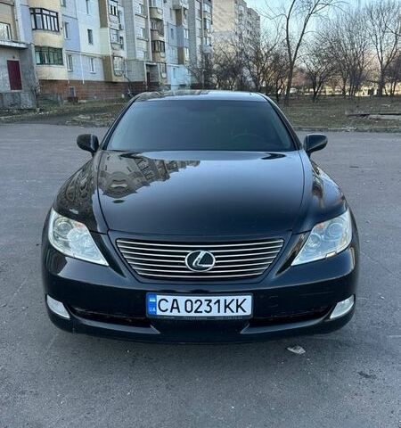 Черный Лексус ЛС, объемом двигателя 4.61 л и пробегом 197 тыс. км за 11700 $, фото 1 на Automoto.ua
