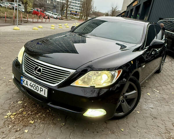 Чорний Лексус ЛС, об'ємом двигуна 4.61 л та пробігом 228 тис. км за 12300 $, фото 1 на Automoto.ua