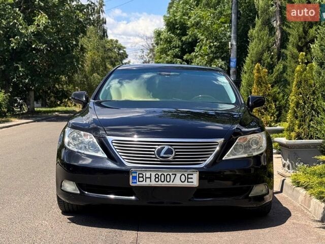 Черный Лексус ЛС, объемом двигателя 4.61 л и пробегом 229 тыс. км за 11900 $, фото 1 на Automoto.ua