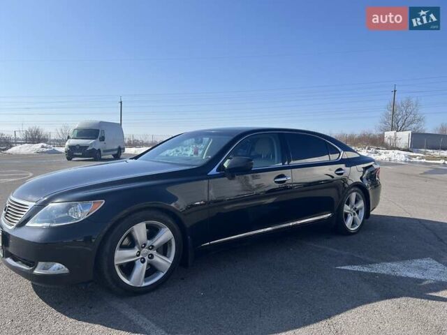 Чорний Лексус ЛС, об'ємом двигуна 4.61 л та пробігом 245 тис. км за 15400 $, фото 1 на Automoto.ua