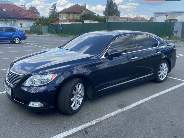 Черный Лексус ЛС, объемом двигателя 4.61 л и пробегом 190 тыс. км за 15000 $, фото 1 на Automoto.ua
