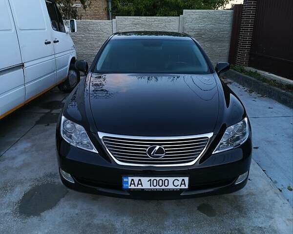 Лексус ЛС 2008 у Києві на Automoto.ua Чорний Лексус ЛС, об'ємом двигуна 4.61 л та пробігом 183 тис. км за 13800 $, фото 1 на Automoto.ua