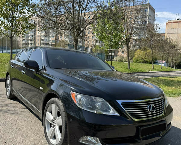 Чорний Лексус ЛС, об'ємом двигуна 4.6 л та пробігом 240 тис. км за 14600 $, фото 1 на Automoto.ua