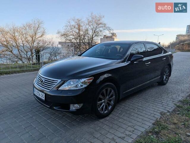 Чорний Лексус ЛС, об'ємом двигуна 4.61 л та пробігом 150 тис. км за 16000 $, фото 1 на Automoto.ua
