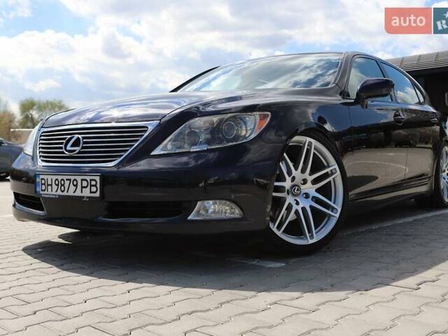 Лексус ЛС, объемом двигателя 4.61 л и пробегом 200 тыс. км за 13500 $, фото 1 на Automoto.ua
