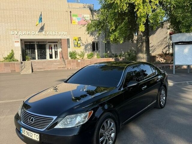 Лексус ЛС, об'ємом двигуна 4.61 л та пробігом 204 тис. км за 7950 $, фото 1 на Automoto.ua