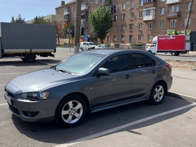 Сірий Лексус ЛС, об'ємом двигуна 1.8 л та пробігом 280 тис. км за 5600 $, фото 1 на Automoto.ua