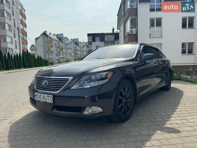 Сірий Лексус ЛС, об'ємом двигуна 4.97 л та пробігом 328 тис. км за 10500 $, фото 1 на Automoto.ua