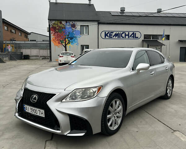 Сірий Лексус ЛС, об'ємом двигуна 4.6 л та пробігом 229 тис. км за 12700 $, фото 1 на Automoto.ua