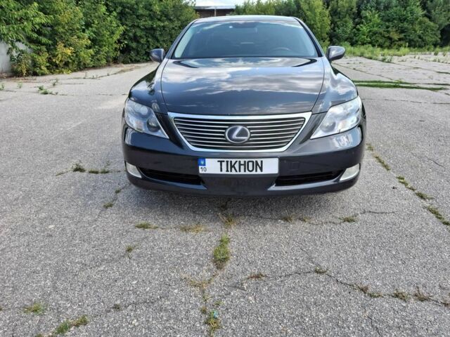 Сірий Лексус ЛС, об'ємом двигуна 5 л та пробігом 340 тис. км за 14500 $, фото 1 на Automoto.ua