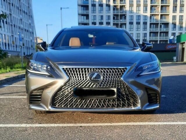 Серый Лексус ЛС, объемом двигателя 3.5 л и пробегом 65 тыс. км за 42500 $, фото 1 на Automoto.ua
