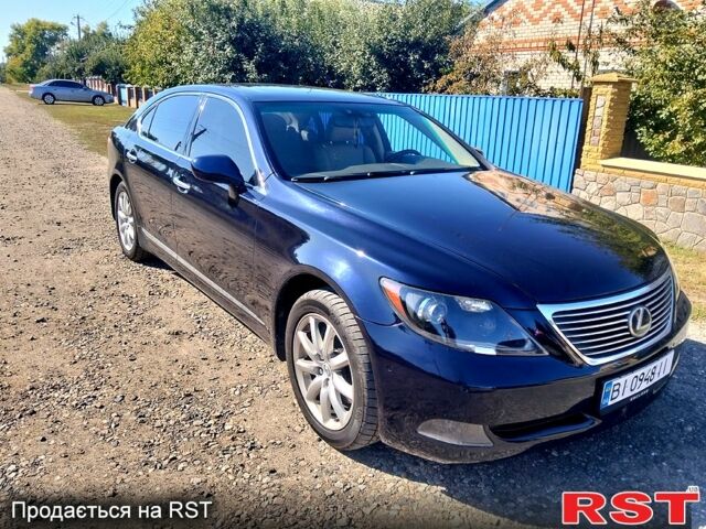 Синій Лексус ЛС, об'ємом двигуна 4.6 л та пробігом 251 тис. км за 12000 $, фото 1 на Automoto.ua