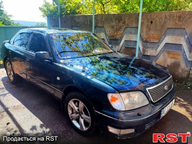 Зелений Лексус ЛС, об'ємом двигуна 4 л та пробігом 300 тис. км за 3000 $, фото 1 на Automoto.ua