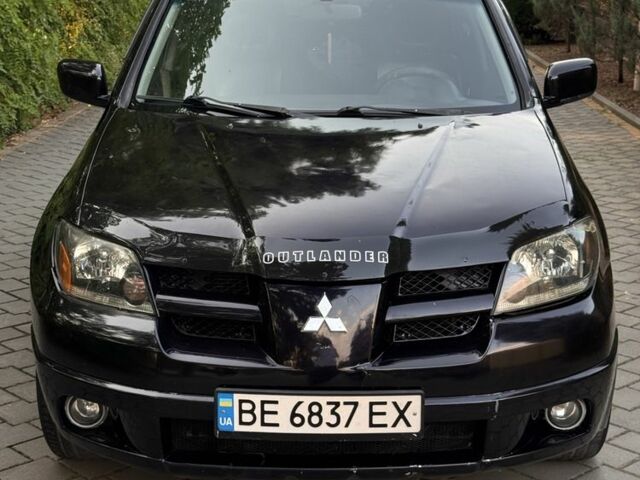 Білий Лексус ЛХ, об'ємом двигуна 5.66 л та пробігом 270 тис. км за 30500 $, фото 1 на Automoto.ua