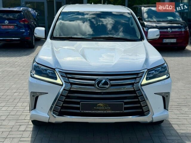 Білий Лексус ЛХ, об'ємом двигуна 4.46 л та пробігом 150 тис. км за 54700 $, фото 1 на Automoto.ua