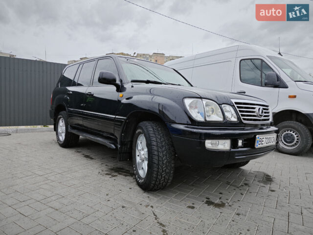 Черный Лексус ЛХ, объемом двигателя 4.66 л и пробегом 280 тыс. км за 17500 $, фото 1 на Automoto.ua