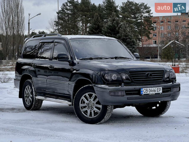Черный Лексус ЛХ, объемом двигателя 4.7 л и пробегом 249 тыс. км за 16000 $, фото 1 на Automoto.ua
