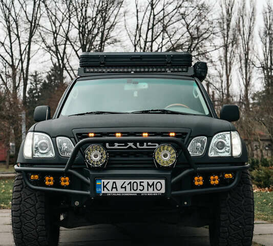 Чорний Лексус ЛХ, об'ємом двигуна 4.66 л та пробігом 440 тис. км за 29000 $, фото 1 на Automoto.ua