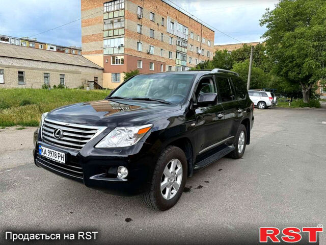 Черный Лексус ЛХ, объемом двигателя 5.7 л и пробегом 107 тыс. км за 33600 $, фото 1 на Automoto.ua