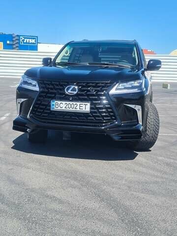 Черный Лексус ЛХ, объемом двигателя 5.46 л и пробегом 305 тыс. км за 34999 $, фото 1 на Automoto.ua