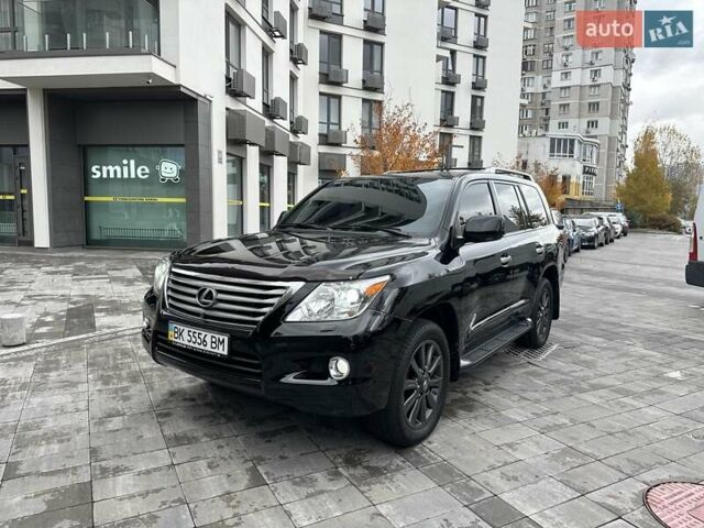 Чорний Лексус ЛХ, об'ємом двигуна 5.7 л та пробігом 230 тис. км за 23900 $, фото 1 на Automoto.ua