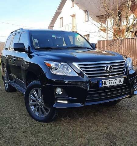 Чорний Лексус ЛХ, об'ємом двигуна 5.7 л та пробігом 85 тис. км за 46000 $, фото 1 на Automoto.ua