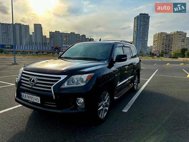 Чорний Лексус ЛХ, об'ємом двигуна 5.66 л та пробігом 246 тис. км за 36500 $, фото 1 на Automoto.ua