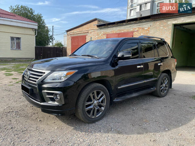 Чорний Лексус ЛХ, об'ємом двигуна 5.7 л та пробігом 180 тис. км за 55000 $, фото 1 на Automoto.ua