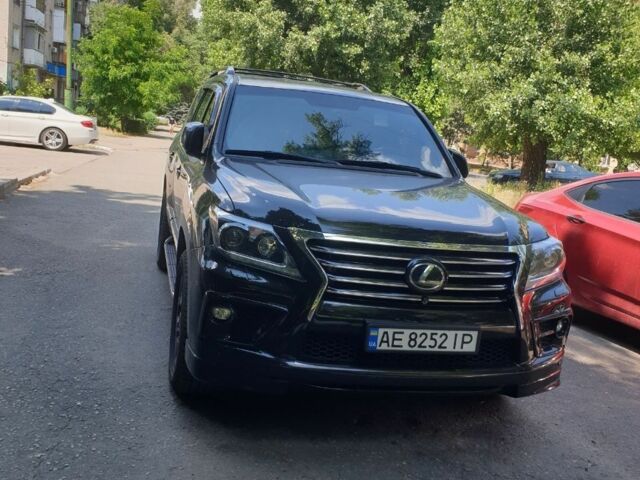 Лексус ЛХ 2015 у Одесі на Automoto.ua Чорний Лексус ЛХ, об'ємом двигуна 5.7 л та пробігом 190 тис. км за 40999 $, фото 1 на Automoto.ua