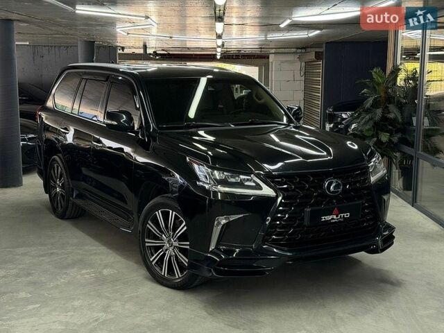 Черный Лексус ЛХ, объемом двигателя 4.46 л и пробегом 226 тыс. км за 54900 $, фото 1 на Automoto.ua