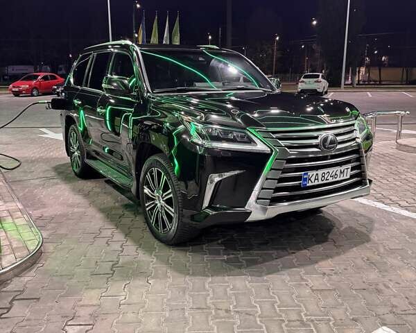 Чорний Лексус ЛХ, об'ємом двигуна 5.66 л та пробігом 206 тис. км за 68000 $, фото 1 на Automoto.ua