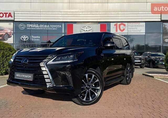 Чорний Лексус ЛХ, об'ємом двигуна 4.46 л та пробігом 29 тис. км за 96900 $, фото 1 на Automoto.ua