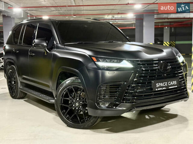Лексус ЛХ 2022 у Києві на Automoto.ua Чорний Лексус ЛХ, об'ємом двигуна 3.35 л та пробігом 63 тис. км за 115500 $, фото 1 на Automoto.ua