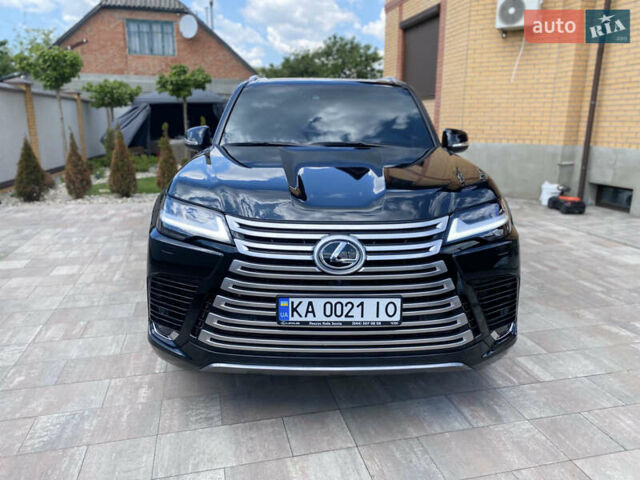 Чорний Лексус ЛХ, об'ємом двигуна 3.5 л та пробігом 18 тис. км за 127500 $, фото 1 на Automoto.ua