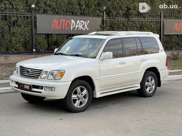 Лексус ЛХ, объемом двигателя 4.7 л и пробегом 135 тыс. км за 28300 $, фото 1 на Automoto.ua