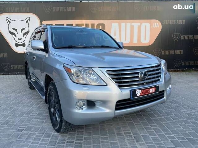 Лексус ЛХ, объемом двигателя 0 л и пробегом 300 тыс. км за 21000 $, фото 1 на Automoto.ua