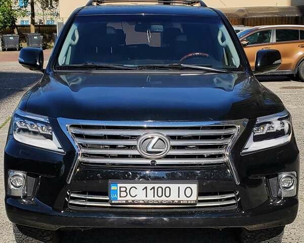 Лексус ЛХ, объемом двигателя 5.66 л и пробегом 225 тыс. км за 34900 $, фото 1 на Automoto.ua
